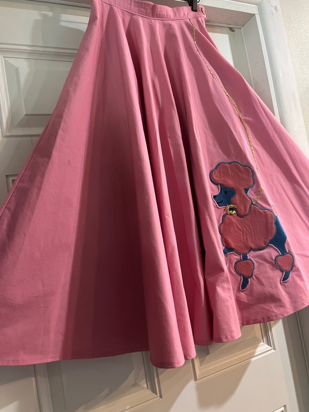 Vintage 1950’s Pink Poodle Skirt/ Stage Production Piece - Picture 4 of 10